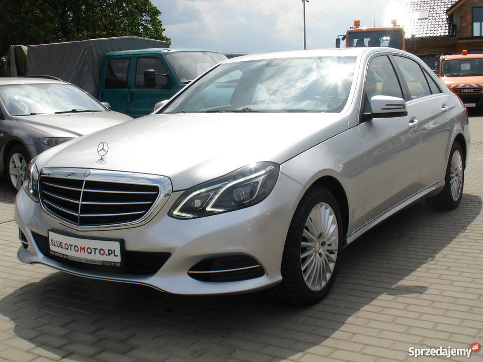 Klasa E W212 System Led Łopatki Full Rejestracja pomorskie Sierakowice