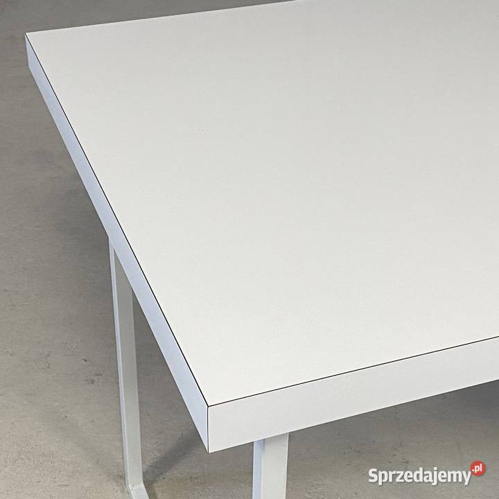 Biurko nowoczesne białe 18080 metalowa podstawa