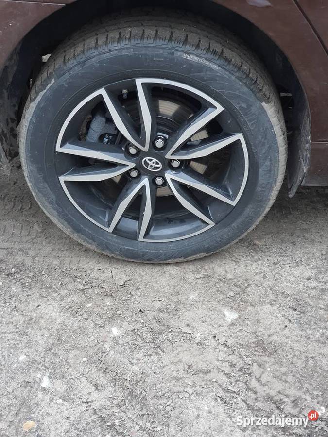 Toyota Avensis 18 Prestige Avensis Tuchola