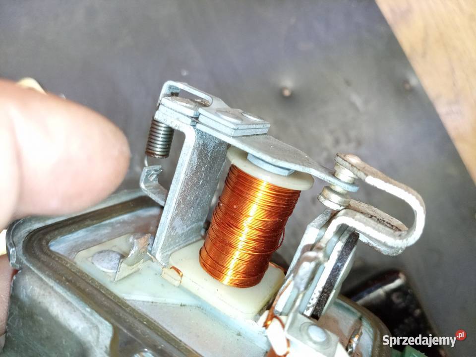 Fiat 125p regulator napięcia 12V Stalowa Wola