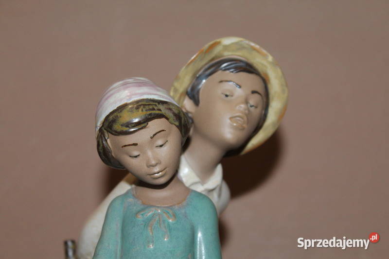 Figurka pary NAO Lladro 471 Sklep FiaF sprzedam
