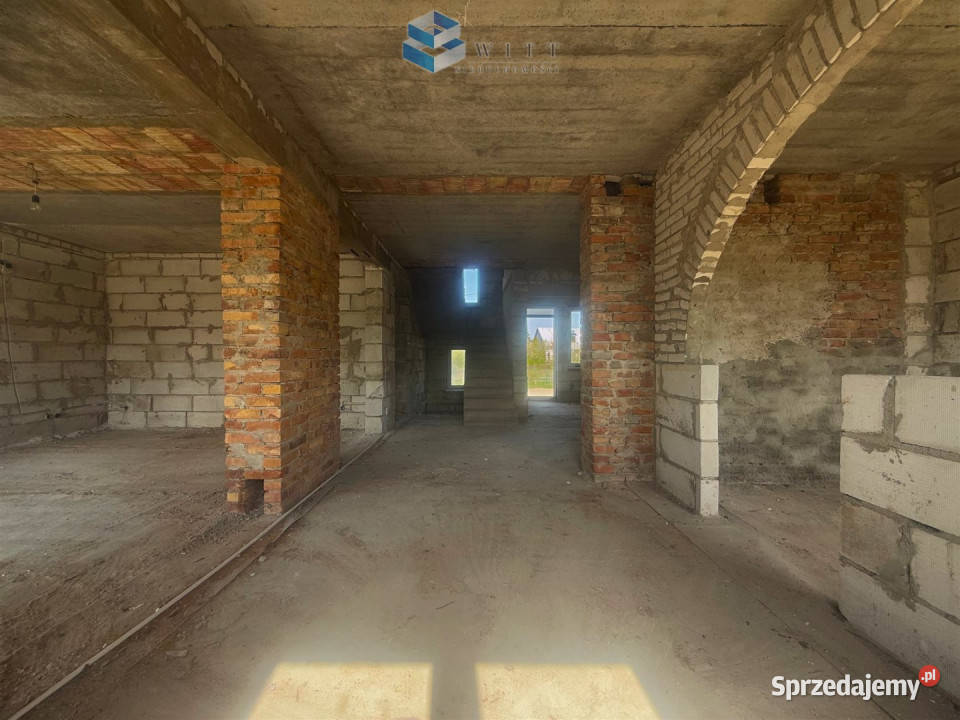 Dom wolnostojący Miłomłyn 228m2