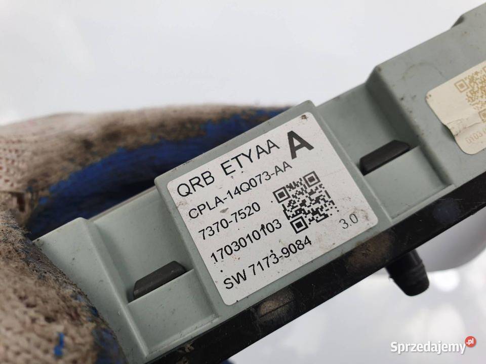 SKRZYNKA BEZPIECZNIKÓW JAGUAR XF PURE osobowe Pozostałe kujawsko-pomorskie