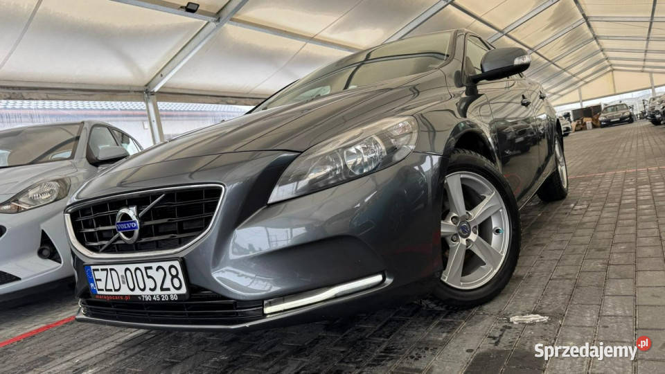 Volvo V40 II 2012 1560cm3