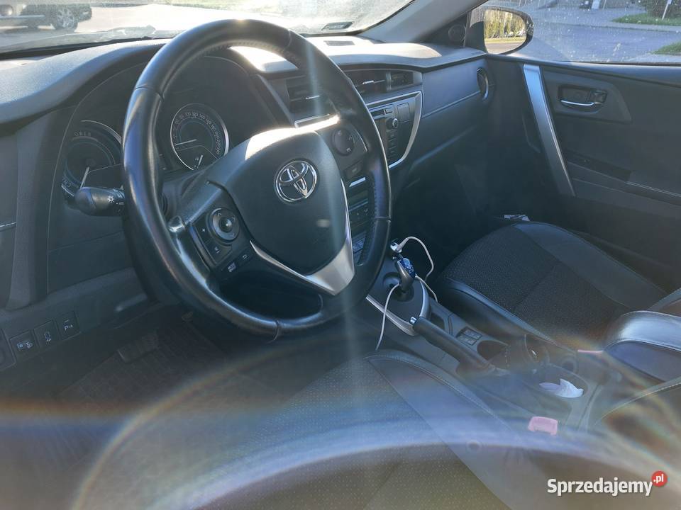 Toyota Auris II 18 hybryda Individual Edition podkarpackie Rzeszów