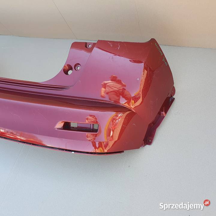 NISSAN JUKE F15 ZDERZAK TYŁ TYLNY Trzciel