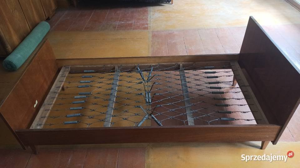 Dwa stare drewniane łóżka stelaże 78cm Ramy i stelaże Wieluń