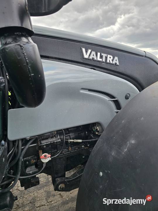 VALTRA N101 2009r wielkopolskie Wilkowo