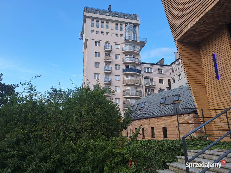 Sadyba mieszkanie 2 odrebne pokoje na 3 piętra i więcej Warszawa sprzedam