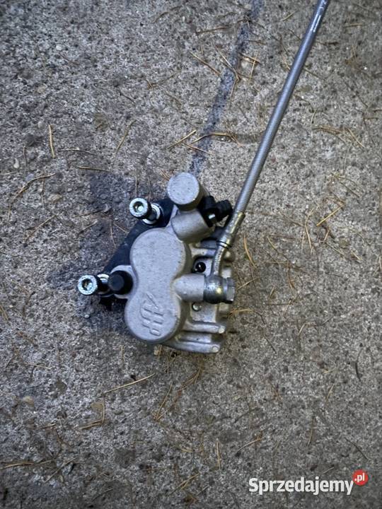 Zacisk hamulcowy przedni Derbi Gp1 Motoryzacja