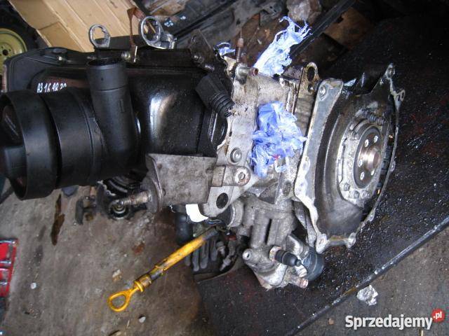 Silnik benzynowy AKL do Audi A3 16 16V 1998r silniki kompletne Gończyce