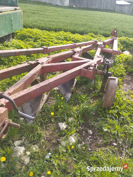 Pługi unia Grudziądz 5x35 i przewracarka pasowa Gródki