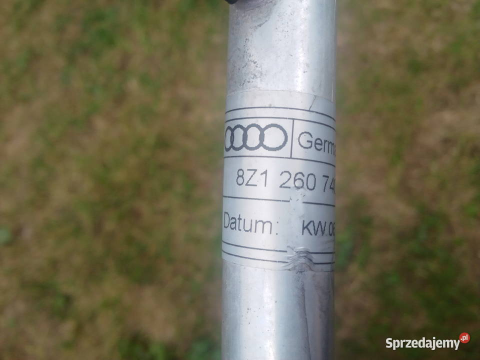 Audi A2 14 Przewód klimatyzacji 8Z1260740 Rurka