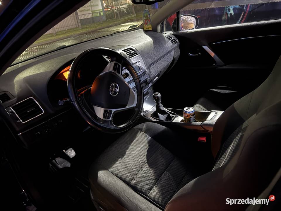 Toyota avensis sprzedam