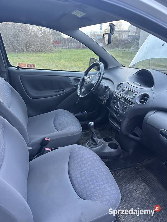 Toyota Yaris 2003 14 benzyna benzyna Yaris Wręczyca Wielka