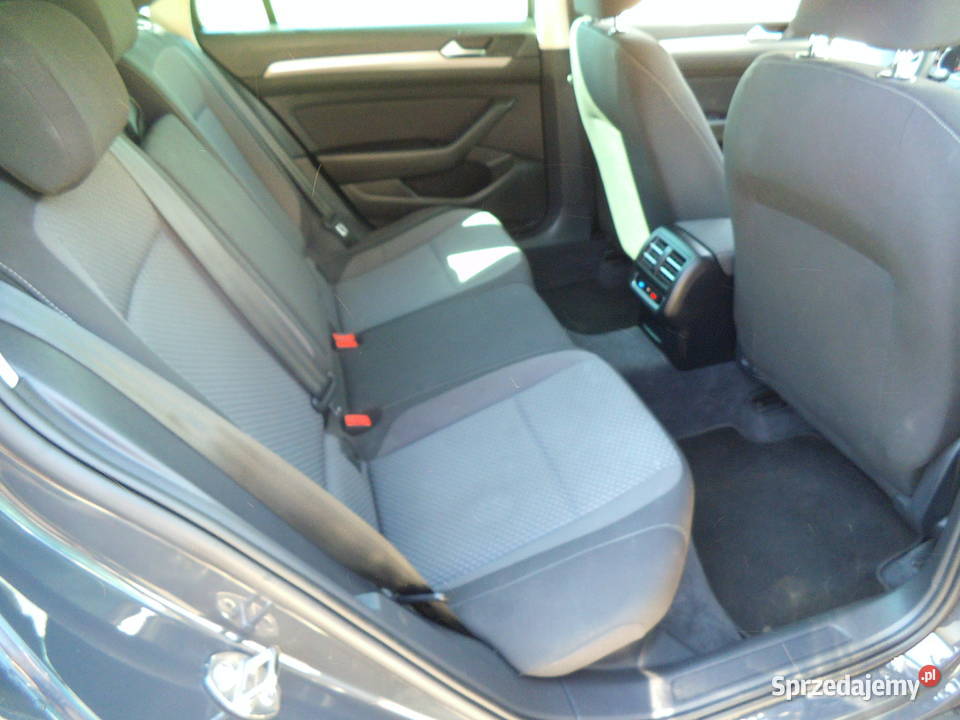 VW passat B8 20TDI 150 bezwypadkowy oryginał małopolskie Nowy Sącz