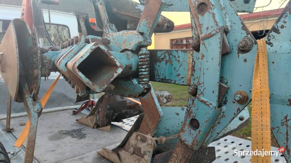 Pług 3 obrotowy Iłża