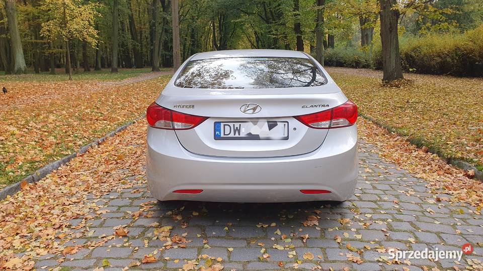 Hyundai Elantra kupiony 2013 r 16 benzyna 132 Wrocław