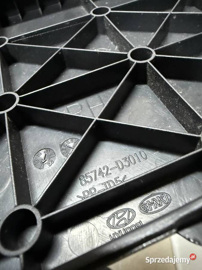 Zaślepka tapicerki bagażnika prawa strona Kolbuszowa Dolna