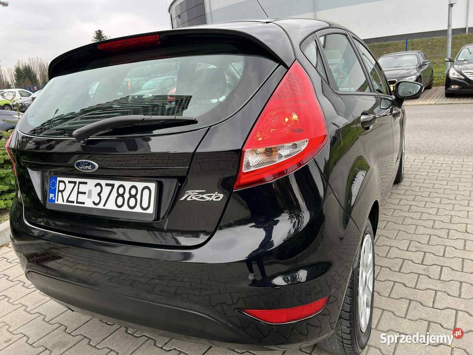 Ford Fiesta 125 Platinium gaz 30100