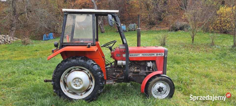 Massey Ferguson MF 235240 łódzkie Dąbie