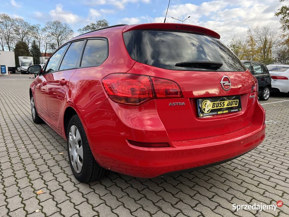 Opel Astra 2011 Warszawa