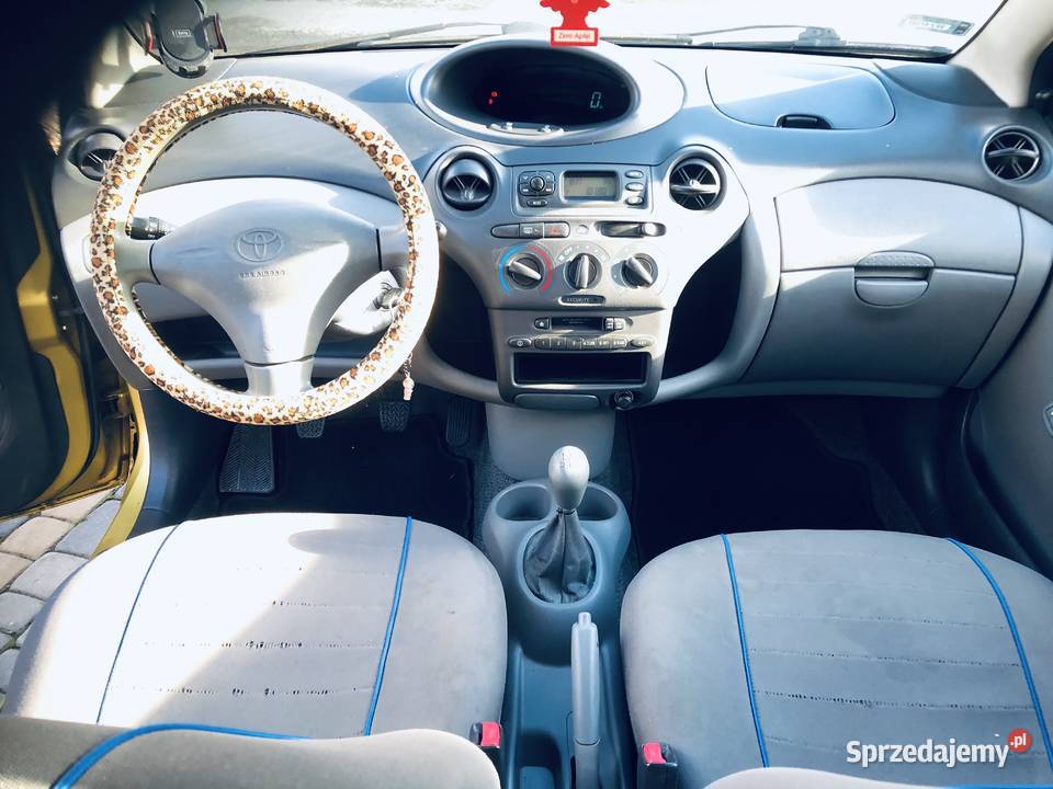 Toyota Yaris 10 VVTi 69 5drzwi Przeworsk
