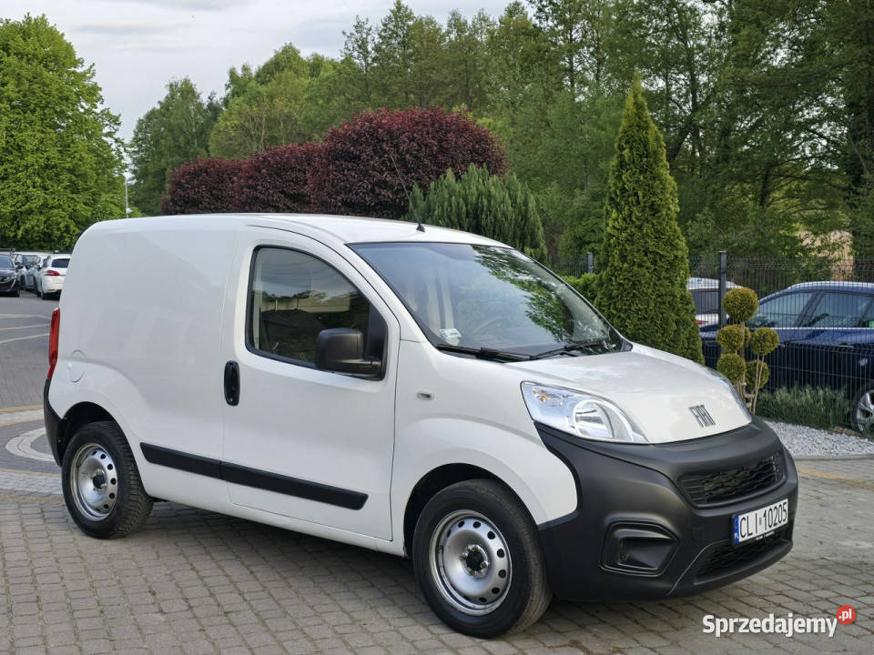 Fiat Fiorino 13 JTD 80 Salon Iwłaściciel Rok produkcji 2022 Skępe