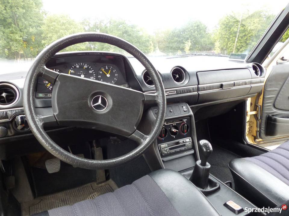 MercedesBenz W123 200 D 1981 ZGODNY Z VIN NISKI