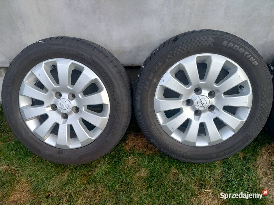 Alufelgi z oponami 16 sprzedam Samochodowe