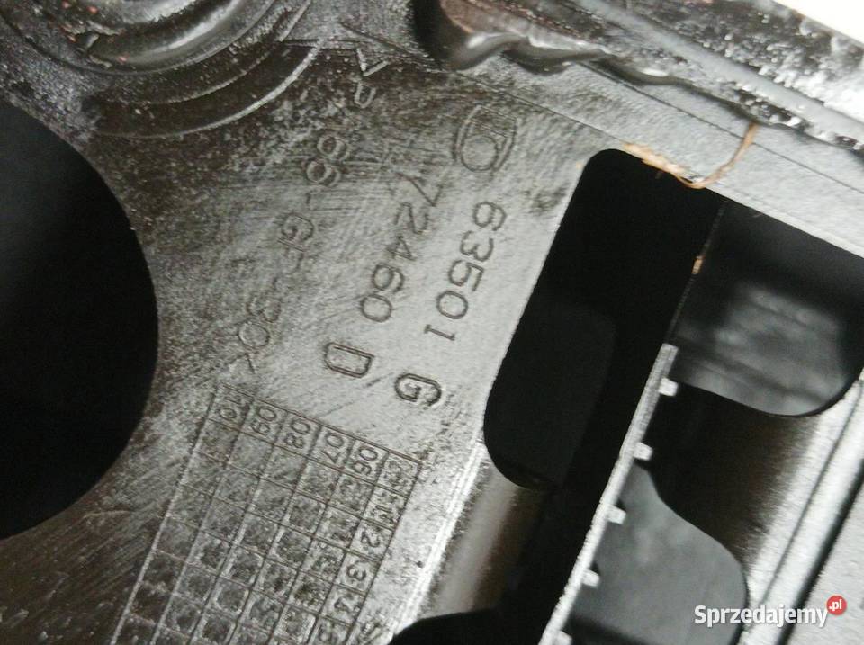 POKRYWA ZAWORÓW 63501G 724460D 20 16V Peugeot