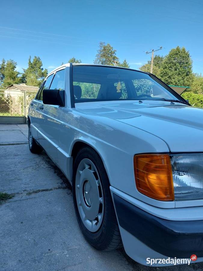 Mercedes w201 190 18 b benzyna Ostrołęka