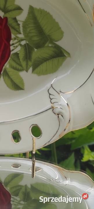 WYKWINTNA PATERA Z PORCELANY Z UCHWYTAMI RELIEFY łódzkie Pabianice