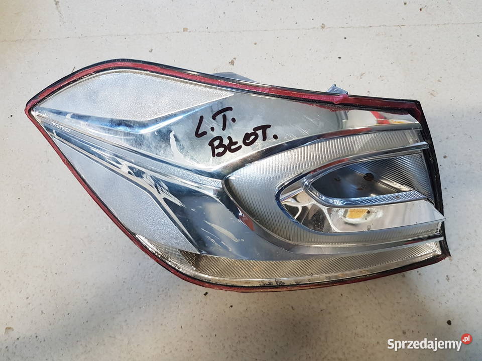 FORD FIESTA MK8 LAMPA TYLNA LEWA USZKODZONA LED Oświetlenie Turek