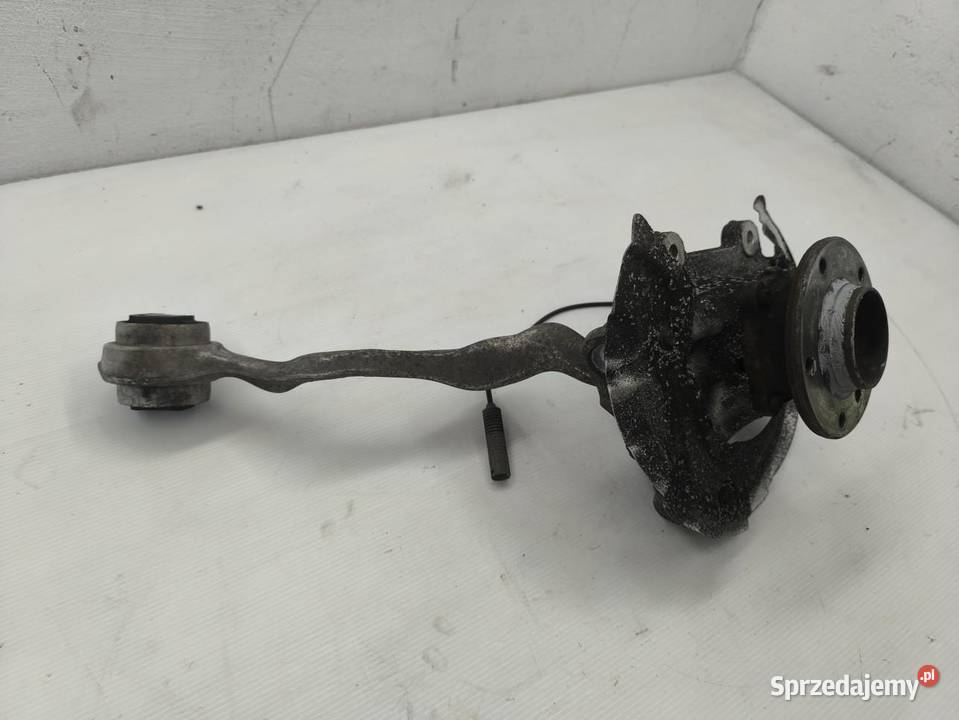 ZWROTNICA PRAWY PRZÓD BMW 1 E87 E81 LIFT 16 Zwrotnice sprzedam