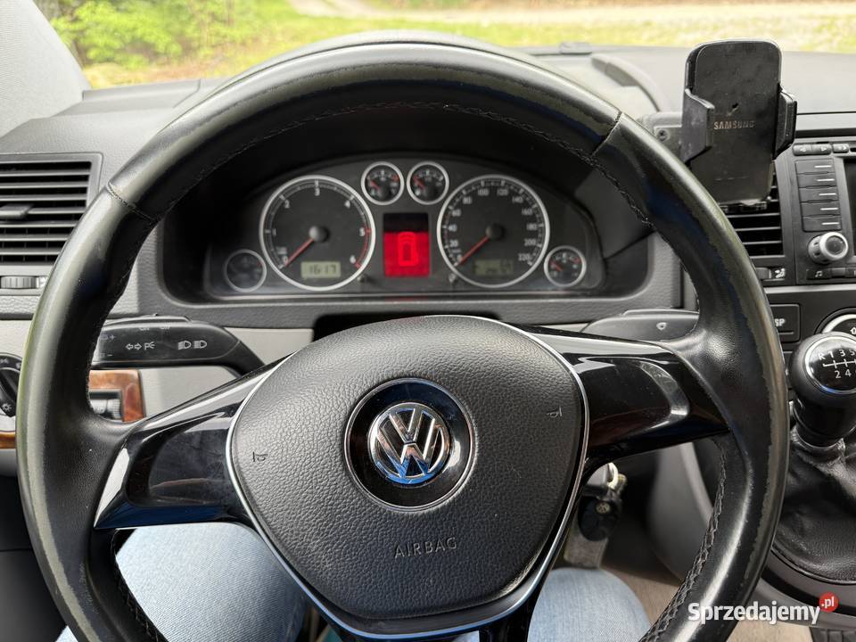 Volkswagen Multivan T5 HighLine Faktura Vat 23 isofix Żywiec