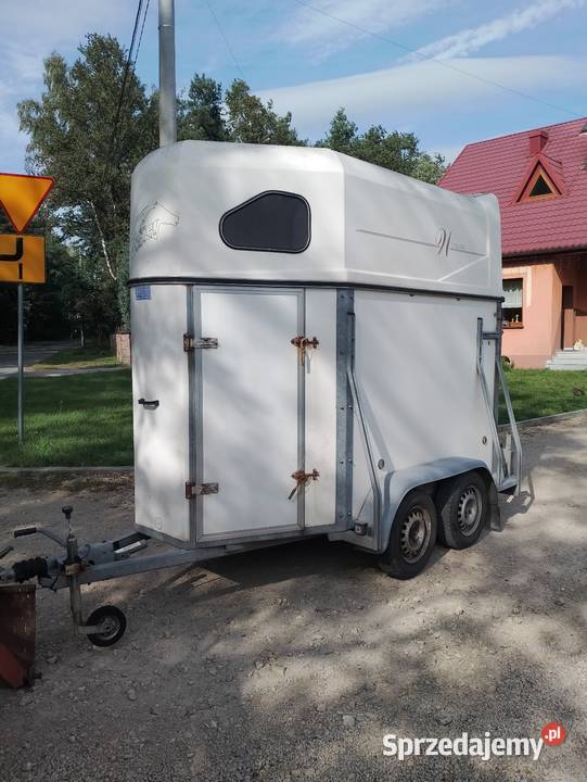 Przyczepa do przewozu 15 konia DMC 1100 2 Żerdzina