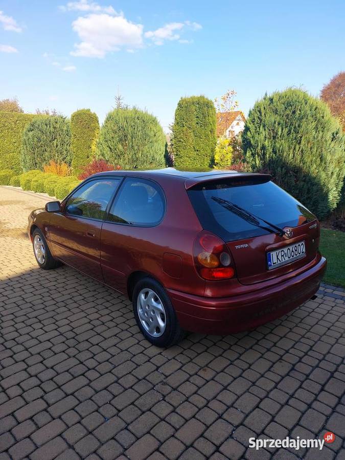 TOYOTA COROLLA E11 20 D4D 2001 352000km Stróża-Kolonia sprzedam