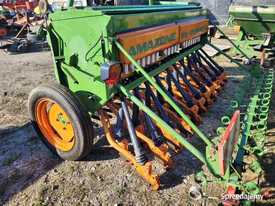 Siewnik do zboża AMAZONR D8 25m Special