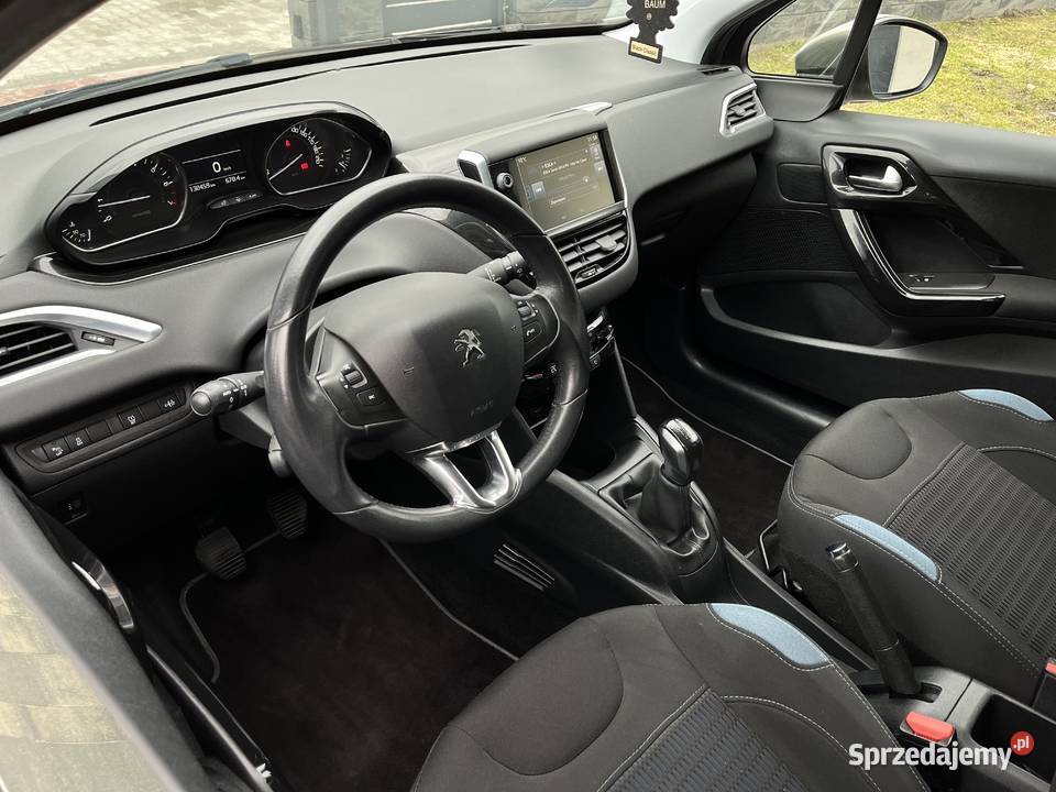 Peugeot 208 2015r 12 Benz Toruń