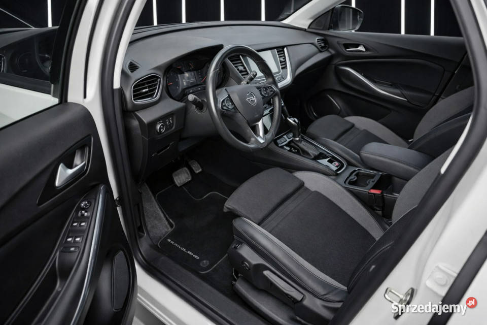 Opel Grandland X AUTOMATbezwypadkowynavikamera asystent pasa ruchu