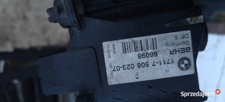 OSŁONA OBUDOWA CHŁODNIC BMW 7 E65 V8 N62 osobowe Siechnice