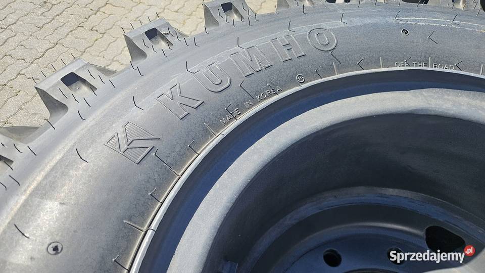 Komplet kół do koparki z oponami Khumo 100020 Bydgoszcz