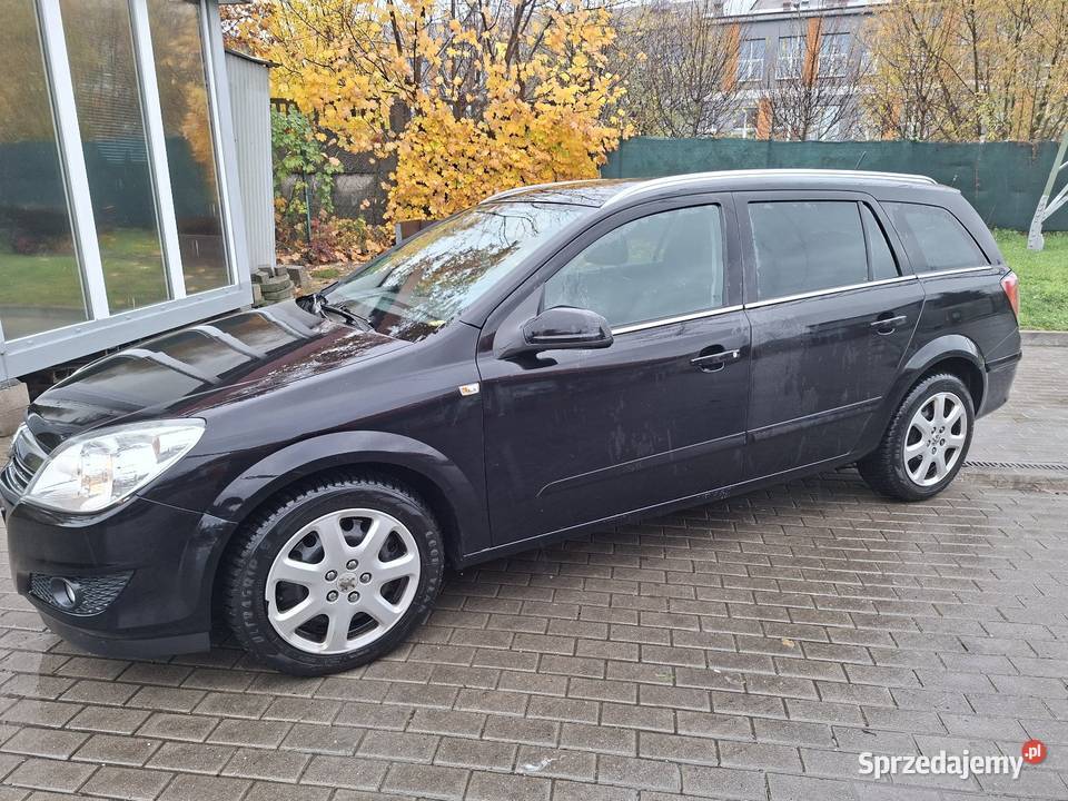 OPEL ASTRA H COSMO LIFT KOMBI 2009 2koła klima bluetooth Wrocław
