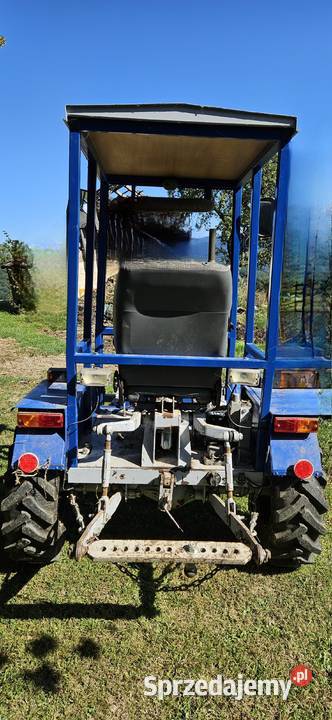 Traktorz kabiną SAM FordŻuk Laskowa