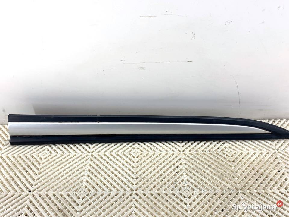 LISTWA DRZWI PRAWY PRZÓD MITSUBISHI OUTLANDER