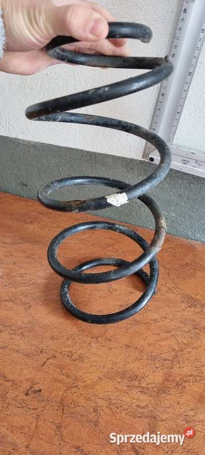 Sprężyna przednia BMW e91 Ruda