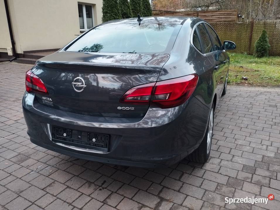 Opel Astra J 17 CDTI 110 światła przeciwmgielne Wielgolas Brzeziński