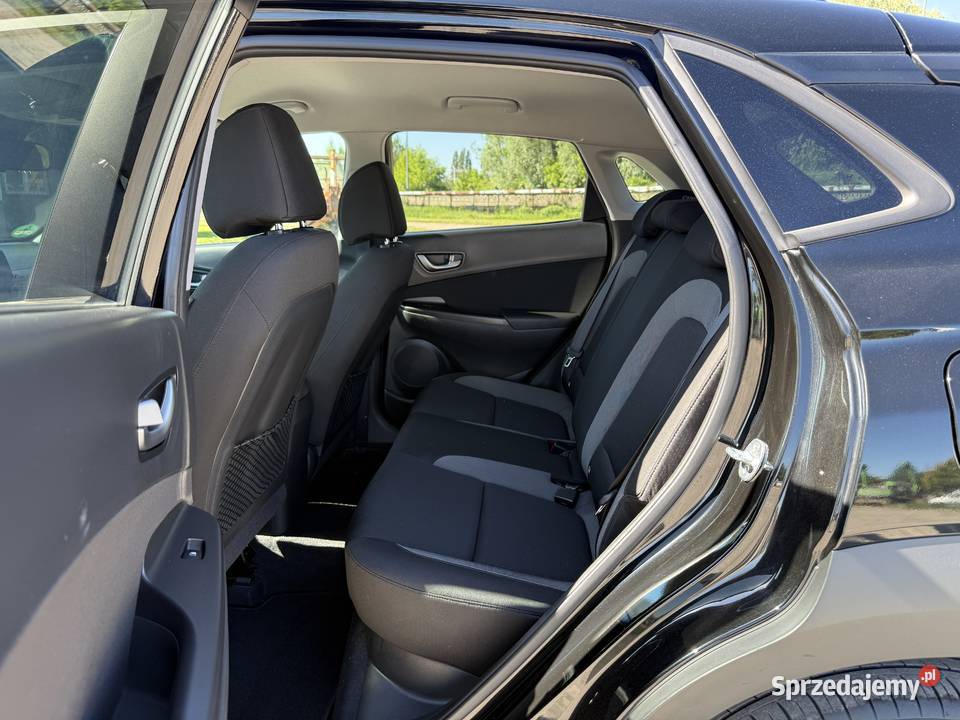 Hyundai Kona BENZYNA Klimatronik Tempomat Ledy 60000km Konin sprzedam