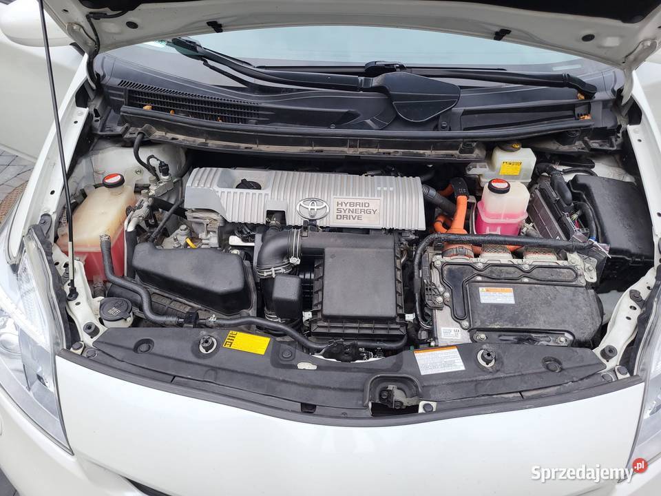 Toyota Prius III hybryda 18 2015r